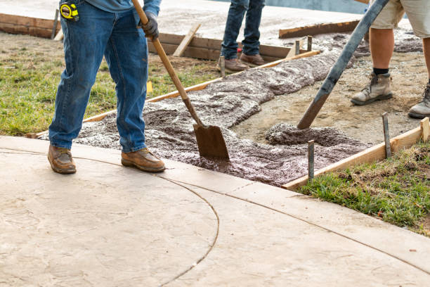 Best Custom Concrete Contractor  in Pembroke, GA